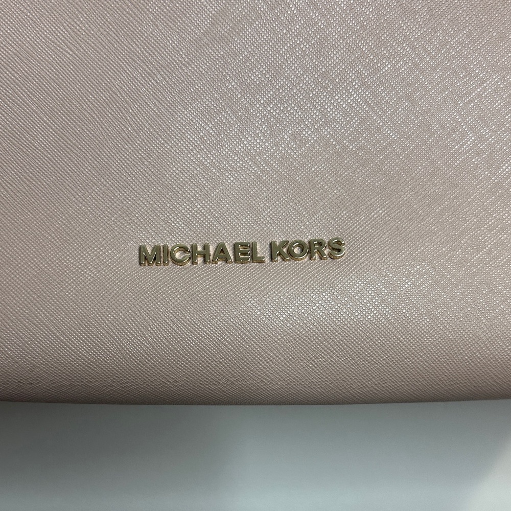Michael Kors Beige Shoulder Bag - Picture 2 of 3